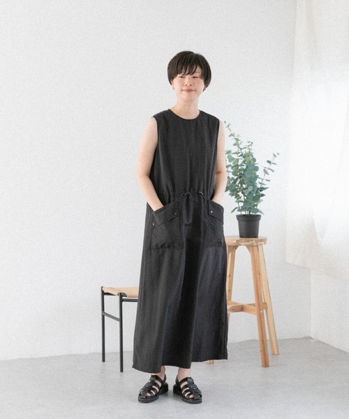 FORK&SPOON（フォークアンドスプーン）の「FORK&SPOON　ドローコードワンピース（ワンピース・レディース・ベージュ/ブラック・2/1）」の15枚目の写真