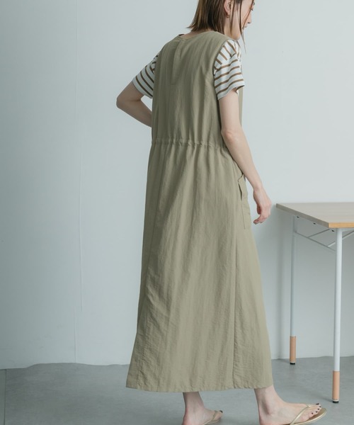 FORK&SPOON（フォークアンドスプーン）の「FORK&SPOON　ドローコードワンピース（ワンピース・レディース・ベージュ/ブラック・2/1）」の21枚目の写真