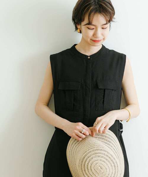 URBAN RESEARCH（アーバンリサーチ）の「サイドベルトジレワンピース（ワンピース・レディース・ブラック/カーキ・FREE）」の22枚目の写真