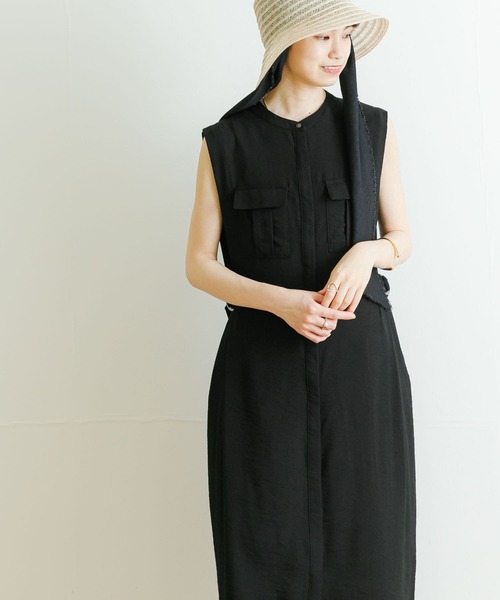 URBAN RESEARCH（アーバンリサーチ）の「サイドベルトジレワンピース（ワンピース・レディース・ブラック/カーキ・FREE）」の19枚目の写真