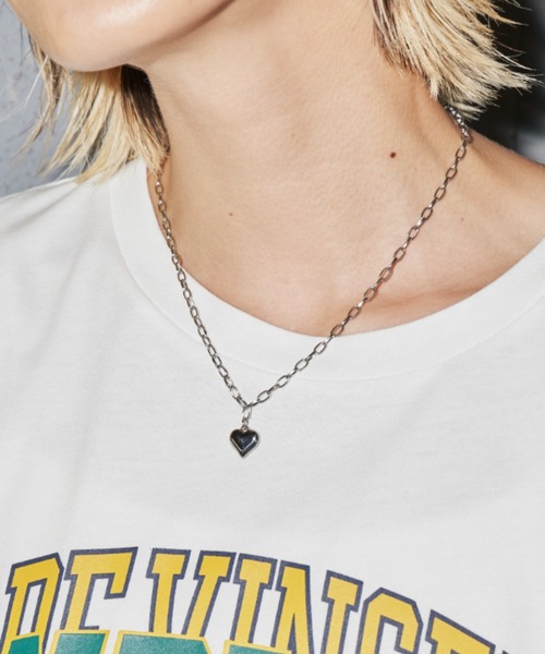 Auntie Rosa Holiday（アンティローザホリデー）の「ハートチャームネックレス / 金属アレルギー対応 / ステンレススチール（ネックレス・レディース・シルバー/ゴールド・FREE）」の5枚目の写真