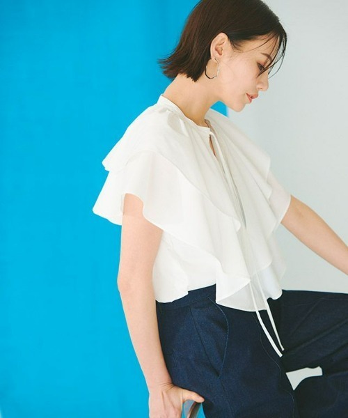 ボリュームフリルブラウス