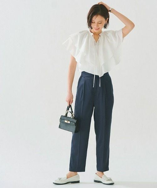 ボリュームフリルブラウス