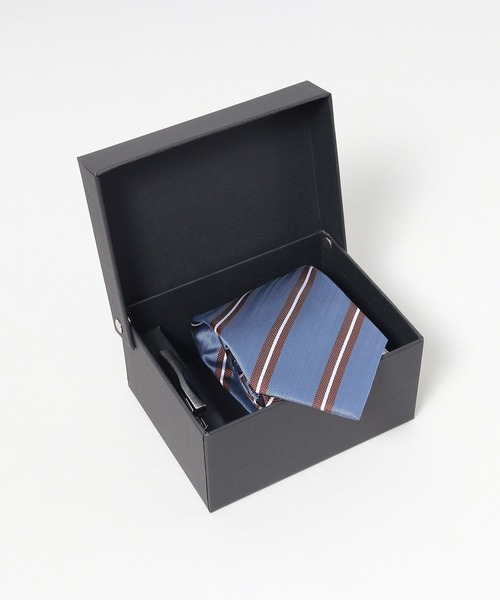 THE SHOP TK (ザ ショップ ティーケー )の「ネクタイ&タイピン ギフトBOXセット(ネクタイ・メンズ・ブルー系その他/ダークグリーン系1/ブルー系1/グレー系1/ブラウン系4/ダークグリーン系5/ブルー系5/ピンク系9/ワイン系1/グレー系4/ネイビー系3/ネイビー系5/ブルー系6/ネイビー系7・99)」の12枚目の写真