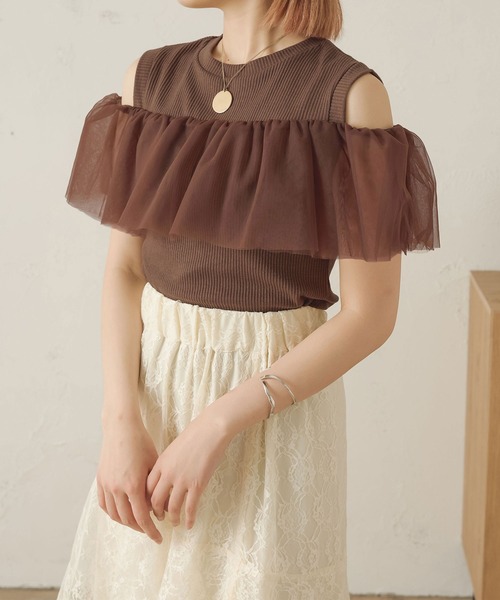 Ambre Neige(アンブルネージュ)の「2wayチュールフリルトップス/【WEB/EC限定商品】(Tシャツ/カットソー・レディース・アイボリー/ダークブラウン・FREE)」の9枚目の写真