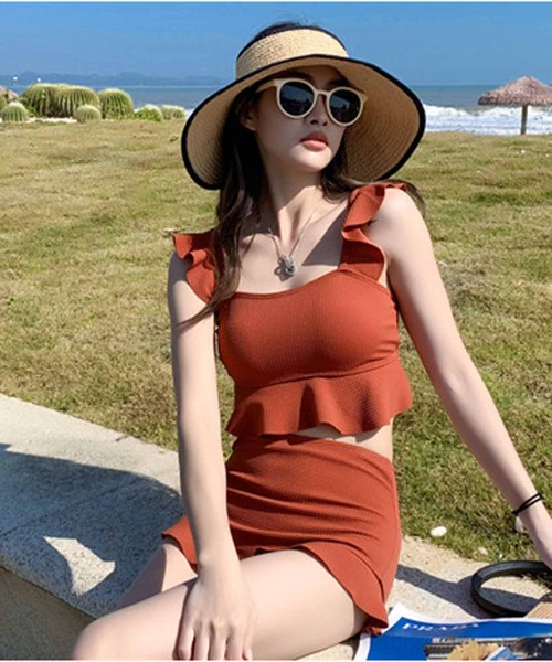 NANEA(ナネア)の「フリルハイウエスト セットアップビキニ(水着・レディース・オレンジ/ブラック・MEDIUM/LARGE/X-LARGE)」の17枚目の写真