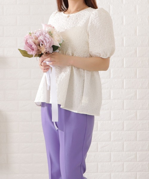Lace Ladies(レースレディース)の「ふくれジャカードペプラムプルオーバー(シャツ/ブラウス・レディース・ベージュ/ブラック/ホワイト/ブルーグレー・FREE/S)」の10枚目の写真