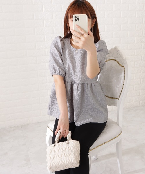 Lace Ladies(レースレディース)の「ふくれジャカードペプラムプルオーバー(シャツ/ブラウス・レディース・ベージュ/ブラック/ホワイト/ブルーグレー・FREE/S)」の7枚目の写真