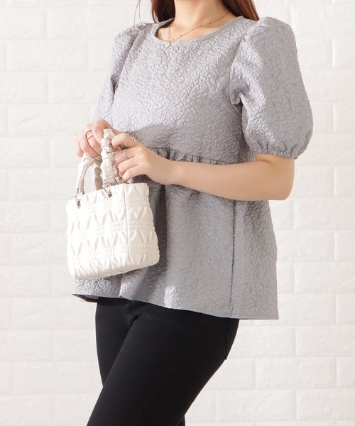 Lace Ladies(レースレディース)の「ふくれジャカードペプラムプルオーバー(シャツ/ブラウス・レディース・ベージュ/ブラック/ホワイト/ブルーグレー・FREE/S)」の14枚目の写真