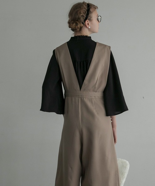 BONLECILL noir（ボンルシールノワール）の「【BONLECILL noir】スタンドフリルカラーフレアスリーブブラウス（シャツ/ブラウス・レディース・アイボリー/ブラック/グレー/ネイビー・FREE）」の22枚目の写真