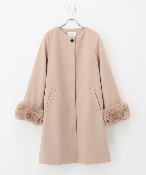 Honeys(ハニーズ)の「ファー付ノーカラーコート(ノーカラーコート・レディース・アイボリー/ネイビー/ライトグレー/モカ・S/M/L/LL/3L)」の17枚目の写真