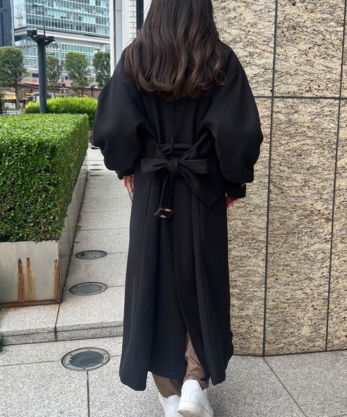 junoah（ジュノア）の「ダブルロングトレンチコート（トレンチコート・レディース・アイボリー/モカ/ブラック・MEDIUM/X-LARGE/LARGE）」の7枚目の写真