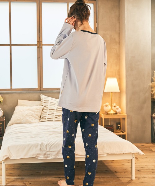 PAUL&JOE（ポールアンドジョー）の「【PAUL&JOE】ヌネット＆ジプシー（all over cat）プリント　ロングTシャツ（ルームウェア/パジャマ・レディース・ホワイト/サックスブルー/アイボリー・M/L）」の7枚目の写真