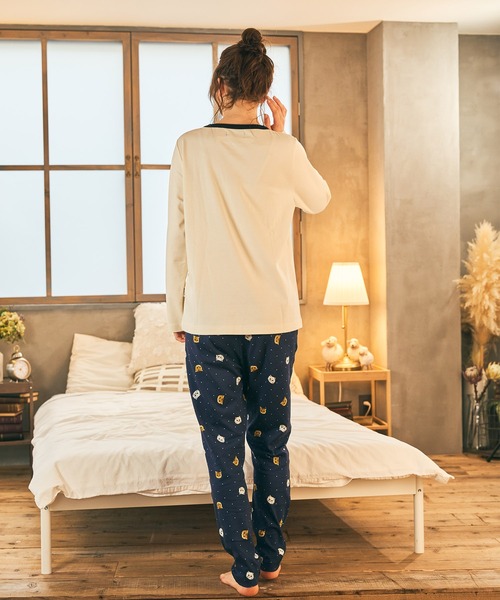 PAUL&JOE（ポールアンドジョー）の「【PAUL&JOE】ヌネット＆ジプシー（all over cat）プリント　ロングTシャツ（ルームウェア/パジャマ・レディース・ホワイト/サックスブルー/アイボリー・M/L）」の22枚目の写真