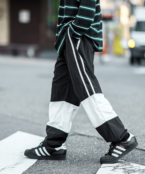 improves（インプローブス）の「【UAU】ナイロンタスラン ジョガーパンツ（その他パンツ・メンズ・ホワイト/ブラック/ブルー・MEDIUM/LARGE）」の10枚目の写真