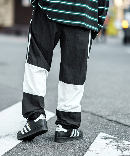 improves（インプローブス）の「【UAU】ナイロンタスラン ジョガーパンツ（その他パンツ・メンズ・ホワイト/ブラック/ブルー・MEDIUM/LARGE）」の11枚目の写真