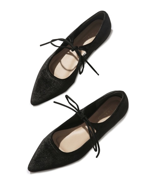 Juze(ジュゼ)の「リボンフラットパンプス(パンプス・レディース・シルバー/ブラック・23.0cm/23.5cm/24.0cm)」の5枚目の写真