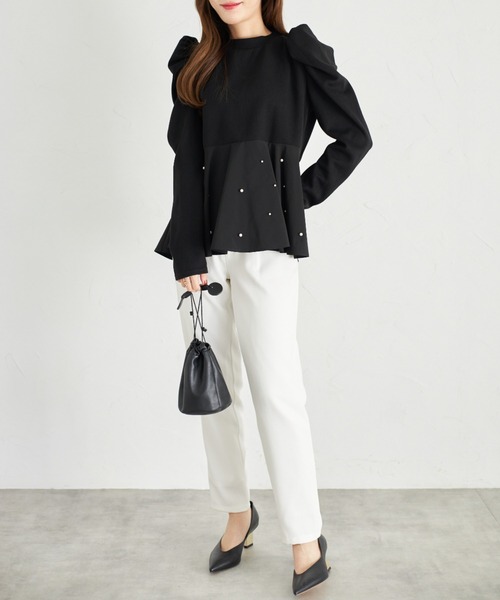 tocco closet（トッコ　クローゼット）の「【ZOZO限定】パール付きペプラムプルオーバー（Tシャツ/カットソー・レディース・オフホワイト/ブラック・M）」の11枚目の写真