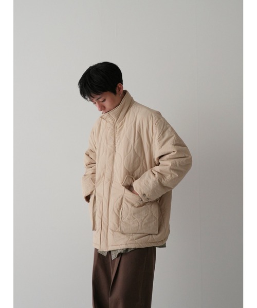 Bargiee（バージー）の「STANDCOLLAR QUILTING BLOUSON（ブルゾン・メンズ・アイボリー/ブラック・FREE）」の8枚目の写真