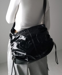 me+em select（ミームセレクト）の「※※【 ３color 】シワフェイクレザーシャーリングショルダーバッグ ／  SIWA fake leather Shirring shoulder bag（ショルダーバッグ）」