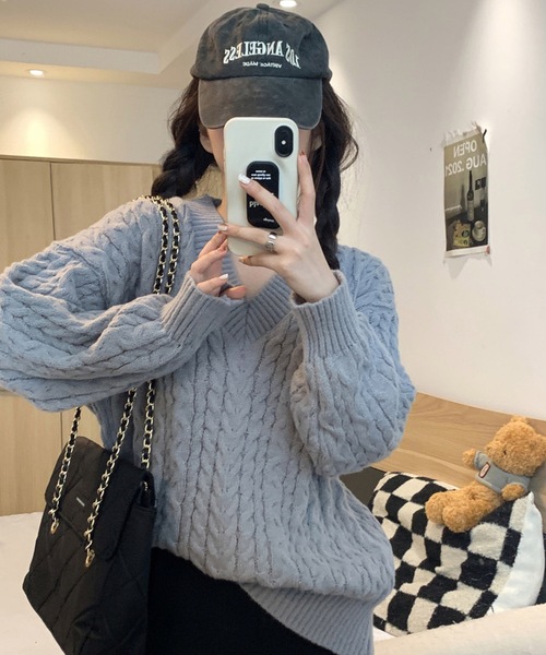 shopnikoniko(ショップニコニコ)の「Vネック ケーブル編みニット オーバーサイズ リブニット(ニット/セーター・レディース・グレー/アイボリー/グリーン/ピンク・フリー)」の12枚目の写真