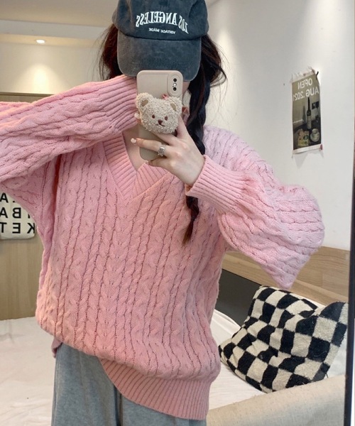 shopnikoniko(ショップニコニコ)の「Vネック ケーブル編みニット オーバーサイズ リブニット(ニット/セーター・レディース・グレー/アイボリー/グリーン/ピンク・フリー)」の17枚目の写真