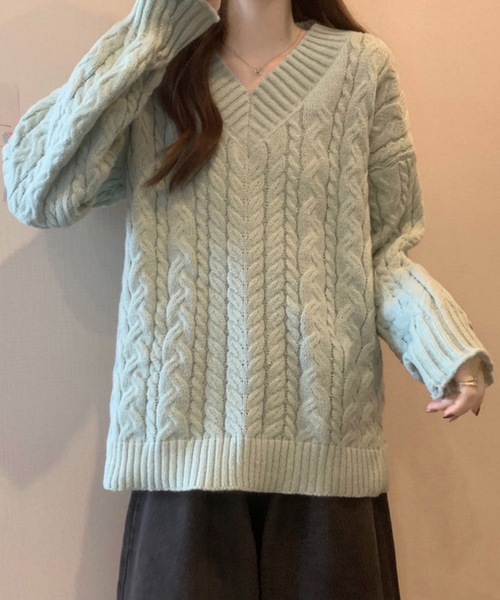 martinique - 美品　マルティニーク　ケーブル編みニット　Vネック　ニット martinique｜マルティニークのニット/セーター（Vネック）通販