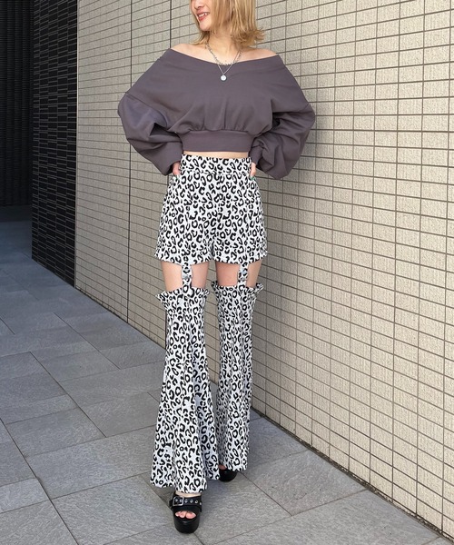 SPIRALGIRL（スパイラルガール）の「スウェットオフショルトップス（スウェット・レディース・ホワイト/グレー/カーキ・FREE）」の8枚目の写真