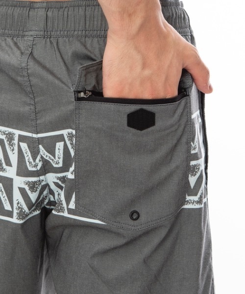 【セール】RVCA メンズ BARNES ELASTIC SHORT ボードショーツ/サーフトランクス 【2024年春夏モデル】/ルーカリサイクルポリエステルエコスイムボードショーツ（水着）｜RVCA（ルーカ）