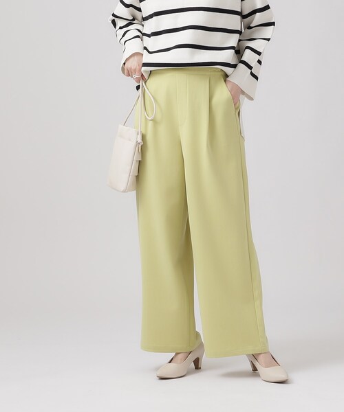 DRESKIP(ドレスキップ)の「◆【ストレッチ】きれいめコーデにマッチ サイドタブ付き ワイドパンツ(その他パンツ・レディース・ブラック/ナチュラル/ライトイエロー系・02/03/04)」の5枚目の写真