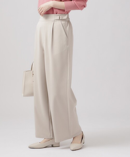 DRESKIP(ドレスキップ)の「◆【ストレッチ】きれいめコーデにマッチ サイドタブ付き ワイドパンツ(その他パンツ・レディース・ブラック/ナチュラル/ライトイエロー系・02/03/04)」の16枚目の写真