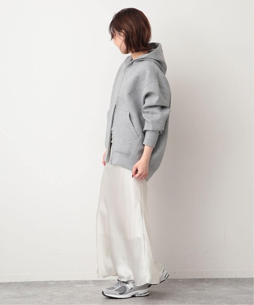 SLOBE IENA（スローブイエナ）の「《WEB限定/追加4》ボリュームジップアップフーディー（パーカー・レディース・グレー・FREE）」の7枚目の写真