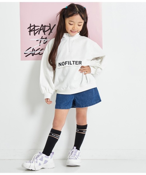 ANAP kids（アナップキッズ）の「ハーフジップバックロゴミニ裏毛トレーナー【親子お揃い】（スウェット・キッズ・オフホワイト/カーキ/ブラック・110cm/120cm/130cm）」の11枚目の写真