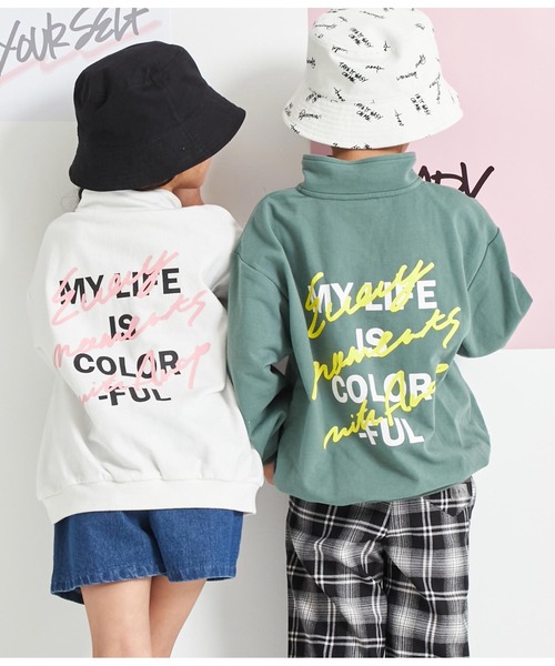 ANAP kids（アナップキッズ）の「ハーフジップバックロゴミニ裏毛トレーナー【親子お揃い】（スウェット・キッズ・オフホワイト/カーキ/ブラック・110cm/120cm/130cm）」の4枚目の写真