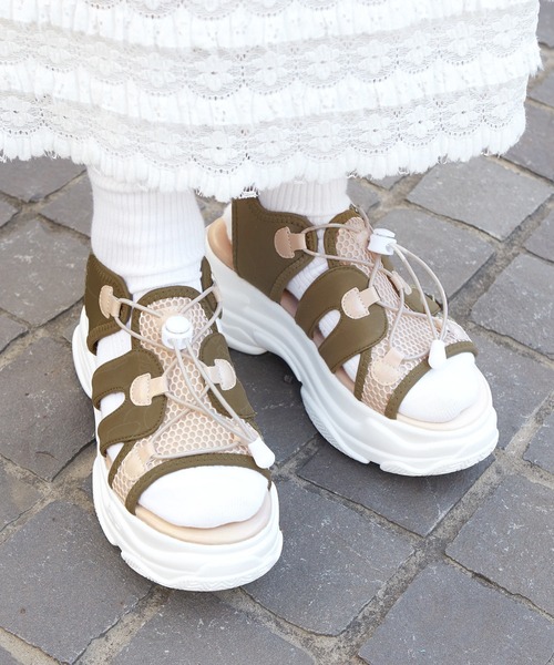 w closet（ダブルクローゼット）の「メッシュ切替スポサン（サンダル・レディース・オフホワイト/カーキ/ブラック・M/L）」の15枚目の写真