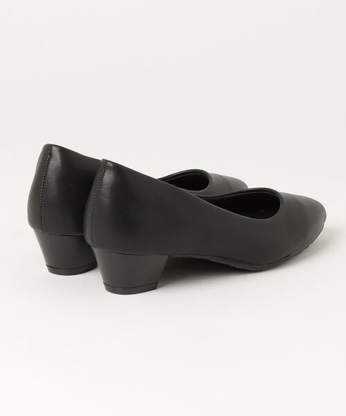 Perfect Suit FActory（パーフェクトスーツファクトリー）の「3.5cmローヒールパンプス【リクルート対応】ブラック（パンプス・レディース・ブラック・22.5㎝/23/23.5/24cm/24.5cm/25/25.5/22）」の6枚目の写真