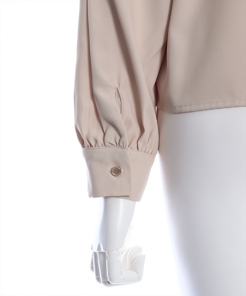 clear（クリア）の「≪再入荷≫袖リボンパフスリーブ長袖ブラウス[オフィスカジュアル 着回し抜群 大人]（シャツ/ブラウス・レディース・ベージュ/ピンク/オフホワイト・F）」の12枚目の写真