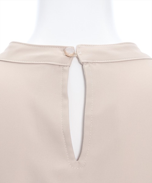 clear（クリア）の「≪再入荷≫袖リボンパフスリーブ長袖ブラウス[オフィスカジュアル 着回し抜群 大人]（シャツ/ブラウス・レディース・ベージュ/ピンク/オフホワイト・F）」の10枚目の写真