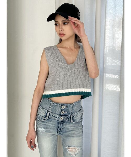 GYDA(ジェイダ)の「square gyda キャップ(キャップ・レディース・オフホワイト/ブラック・FREE)」の11枚目の写真