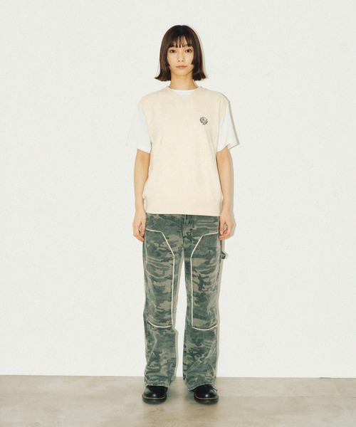 FCMM(エフシーエムエム)の「BLOCK KNIT VEST/ブロックニットベスト(ベスト・メンズ・アイボリー/グレー/ピンク・MEDIUM/LARGE)」の5枚目の写真