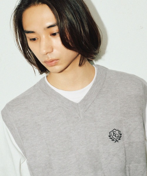 FCMM(エフシーエムエム)の「BLOCK KNIT VEST/ブロックニットベスト(ベスト・メンズ・アイボリー/グレー/ピンク・MEDIUM/LARGE)」の12枚目の写真