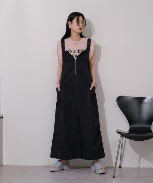 Kastane(カスタネ)の「【ZOZOTOWN限定】ナイロンギャザータンクワンピース(ワンピース・レディース・ブラック/ベージュ・FREE)」の3枚目の写真