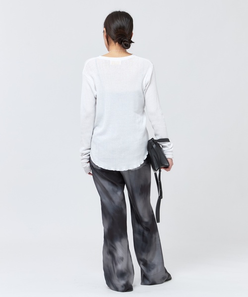 AP STUDIO（エーピーストゥディオ）の「【CAROUSELAMBRA】ルーズロングスリーブクルーネックティーシャツ（Tシャツ/カットソー・レディース・ブラック/ホワイト/ネイビー・FREE）」の16枚目の写真