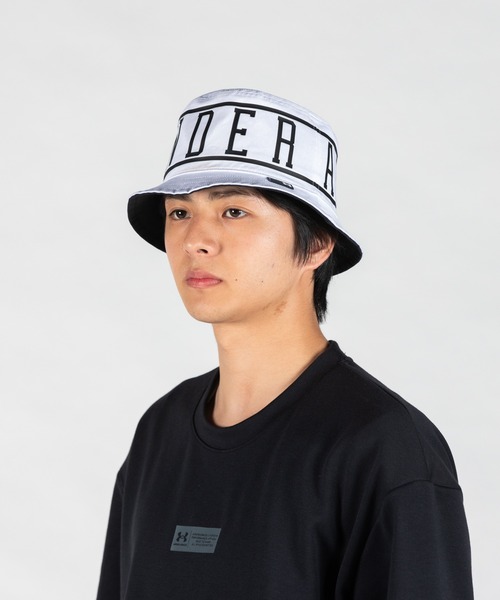 UNDER ARMOUR（アンダーアーマー）の「UAリバーシブル スポーツスタイル バケットハット（トレーニング/メンズ/レディース）（キャップ・レディース・ブラック・S-M/L-XL/M-L）」の4枚目の写真