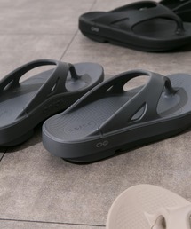OOFOS | OOFOS　Ooriginal(サンダル)
