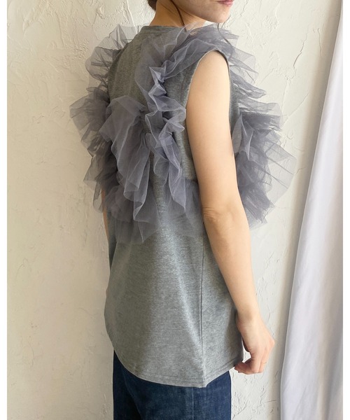 She's Closet(シーズクローゼット)の「2WAYオープンショルダーシアーフリルチュールドッキングTシャツ(Tシャツ/カットソー・レディース・ブラック/オフホワイト/杢グレー・FREE)」の10枚目の写真