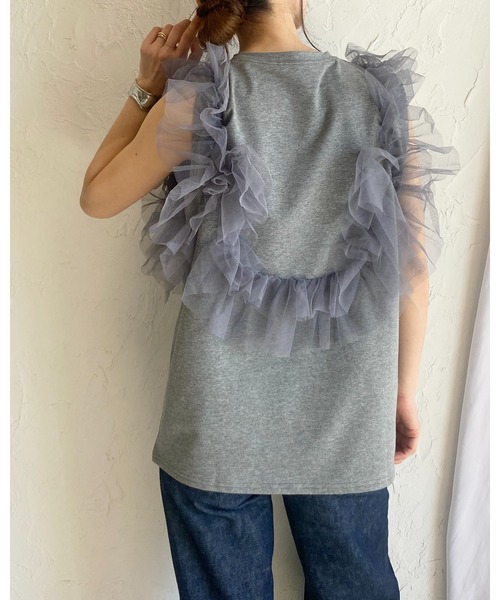 She's Closet(シーズクローゼット)の「2WAYオープンショルダーシアーフリルチュールドッキングTシャツ(Tシャツ/カットソー・レディース・ブラック/オフホワイト/杢グレー・FREE)」の9枚目の写真