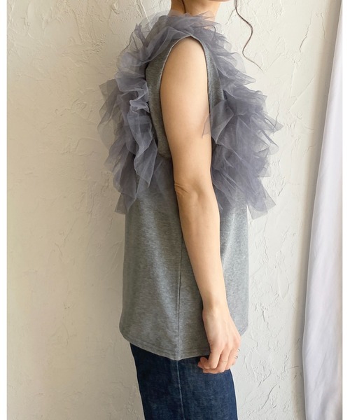 She's Closet(シーズクローゼット)の「2WAYオープンショルダーシアーフリルチュールドッキングTシャツ(Tシャツ/カットソー・レディース・ブラック/オフホワイト/杢グレー・FREE)」の21枚目の写真