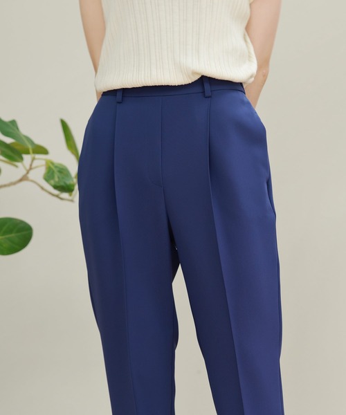 sankyo shokai(サンキョウショウカイ)の「テーパードパンツ ストレッチ ウエストゴム 日本製(その他パンツ・レディース・ネイビー/アイボリー/スモークピンク/ブラック・M/L/LL)」の15枚目の写真