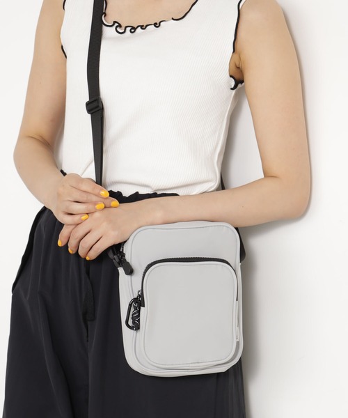 FOUND GOOD（ファウンドグッド）の「ハッスイスクエアショルダー（ショルダーバッグ・レディース・ベージュ/オレンジ系5/ブルー系5/グリーン系8/グレー系5/ブラック・FREE）」の3枚目の写真